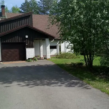 The House Near Santa Park Vakantiehuis